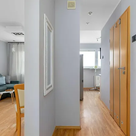 Apartment Przytulne Z Wanna W Szczecinie By Renters Szczecin