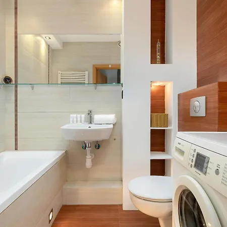Apartment Przytulne Z Wanna W Szczecinie By Renters Szczecin